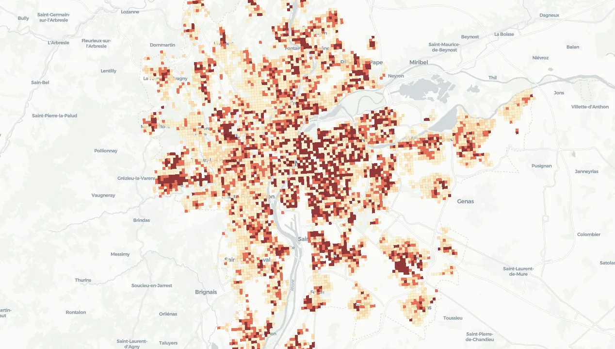 Carte F VELODIT montrant la lecture intégrée et le cumul des trois enjeux sur la Métropole de Lyon
